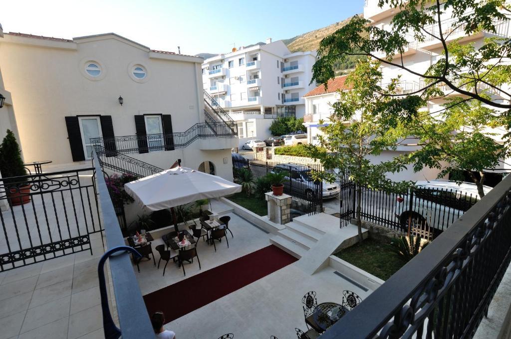 Vila Duric - Ex Hotel Duric Petrovac Екстериор снимка