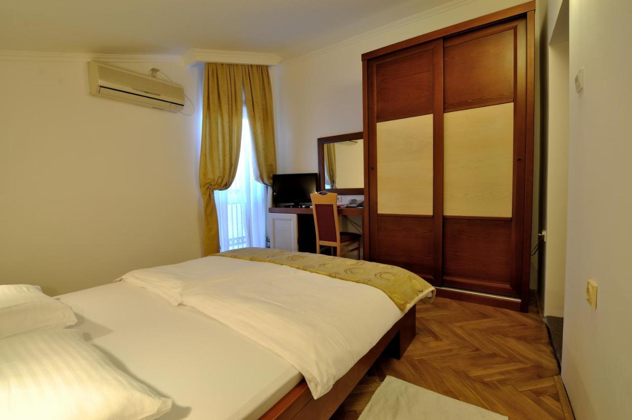Vila Duric - Ex Hotel Duric Petrovac Стая снимка